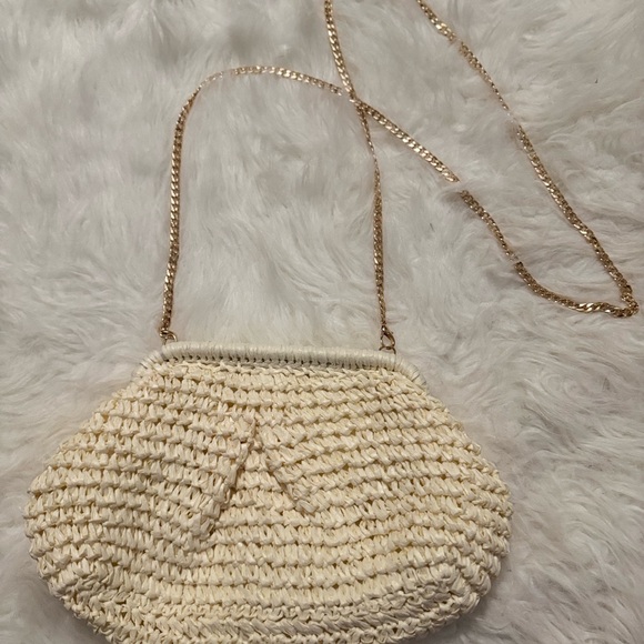NWT Urban Expressions Cream Woven Clutch - Picture 13 of 14